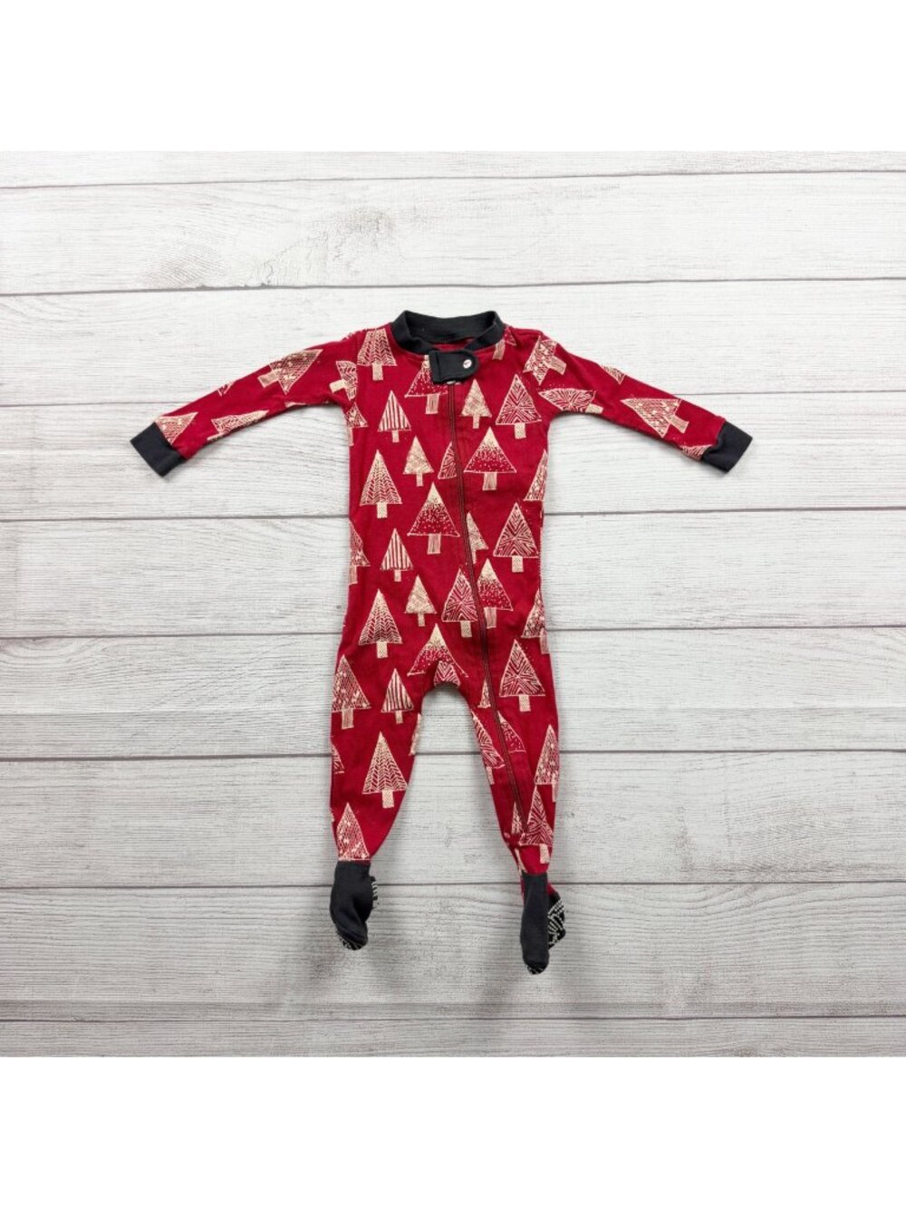 Burt’s Bees Baby Christmas Tree Print Organic Cotton Footie Pajamas 3-6 Months
